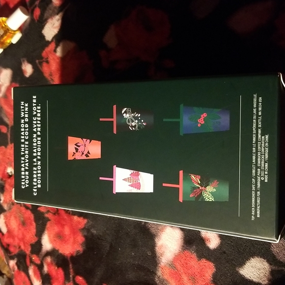 Starbucks 2021 Holiday Reusable Cold Cups 🌲 - Picture 3 of 9